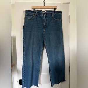 Abercrombie High Rise 90s Relaxed Jeans - Size 34
